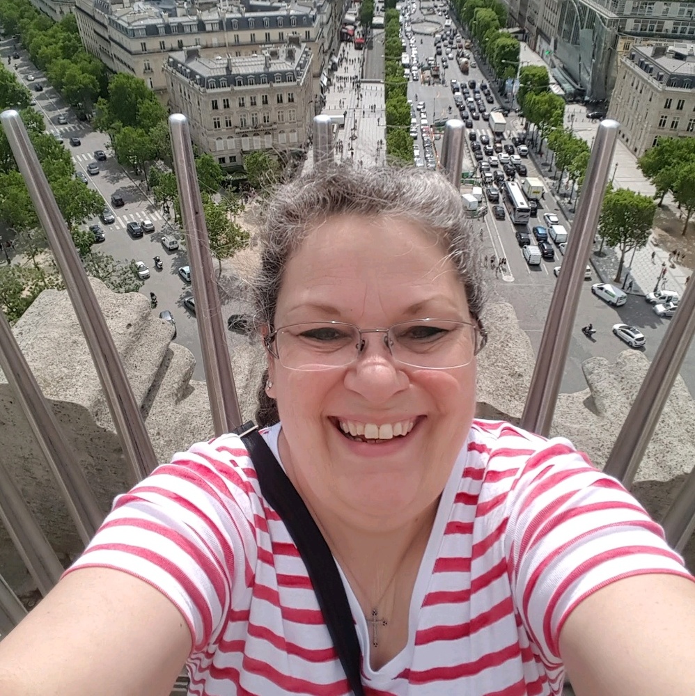 Meet your Posher, Robyn